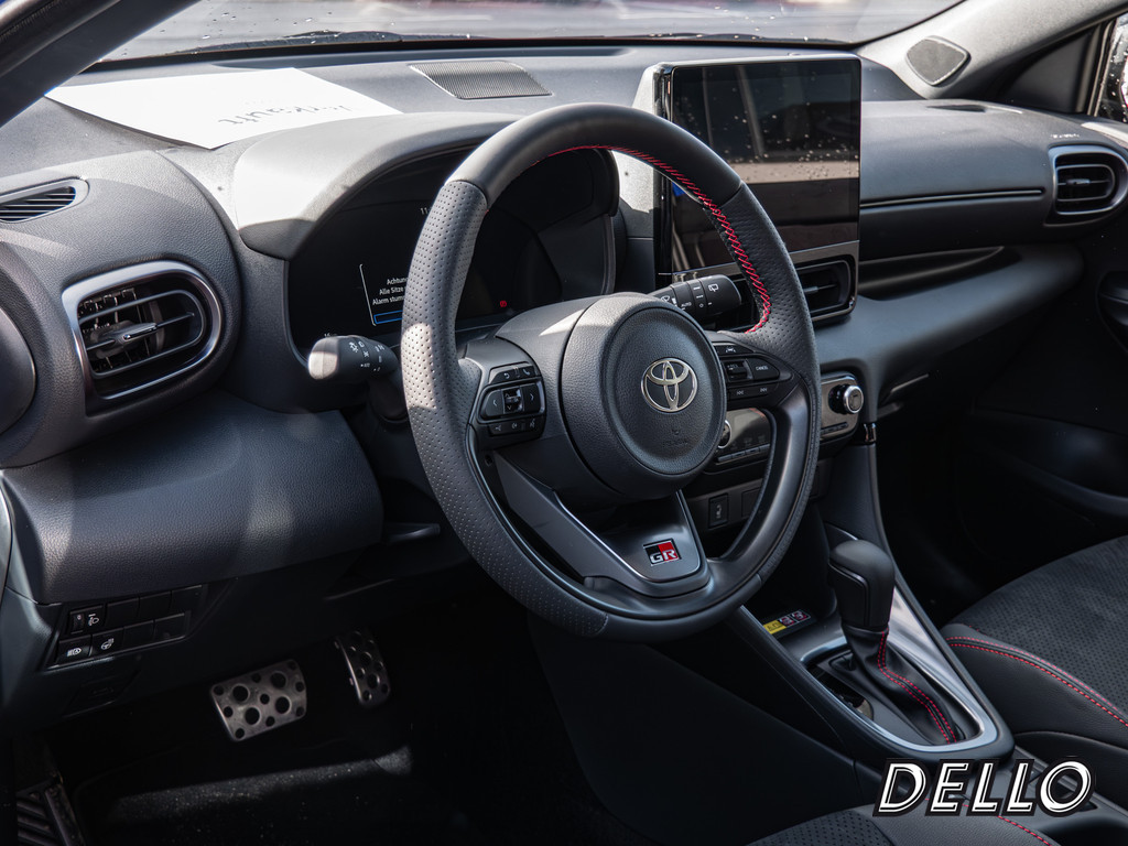 Fahrzeugansicht TOYOTA Yaris 1.5 Hybrid GR Sport - Bild 29