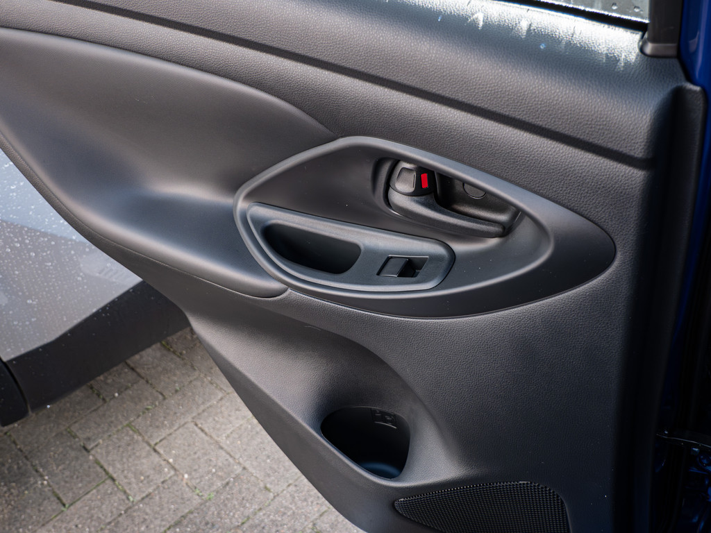 Fahrzeugansicht TOYOTA Yaris 1.5 Hybrid GR Sport - Bild 7