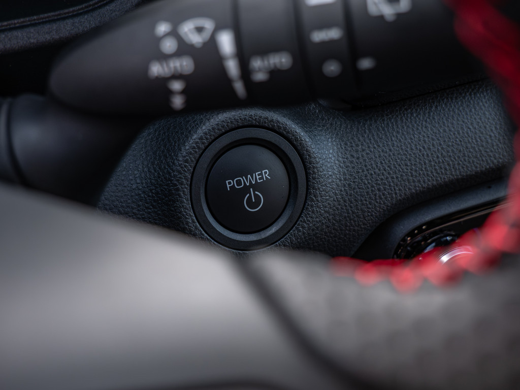 Fahrzeugansicht TOYOTA Yaris 1.5 Hybrid GR Sport - Bild 22