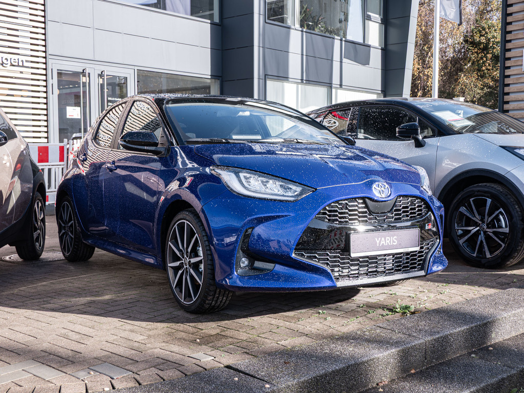Fahrzeugansicht TOYOTA Yaris 1.5 Hybrid GR Sport - Bild 23