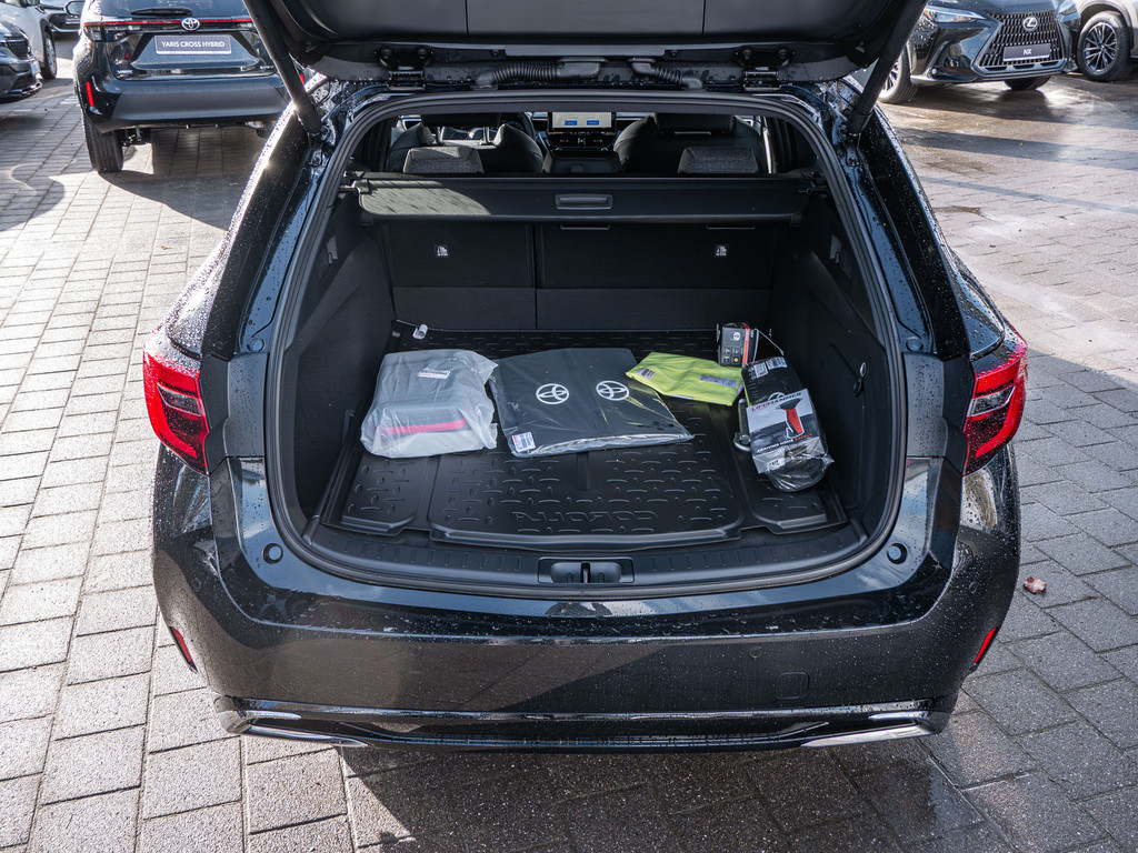 Fahrzeugansicht TOYOTA Corolla Touring Sports 2.0 Hybrid Teamplayer - Bild 8