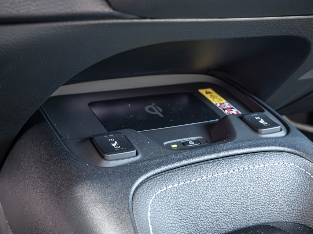 Fahrzeugansicht TOYOTA Corolla Touring Sports 2.0 Hybrid Teamplayer - Bild 19