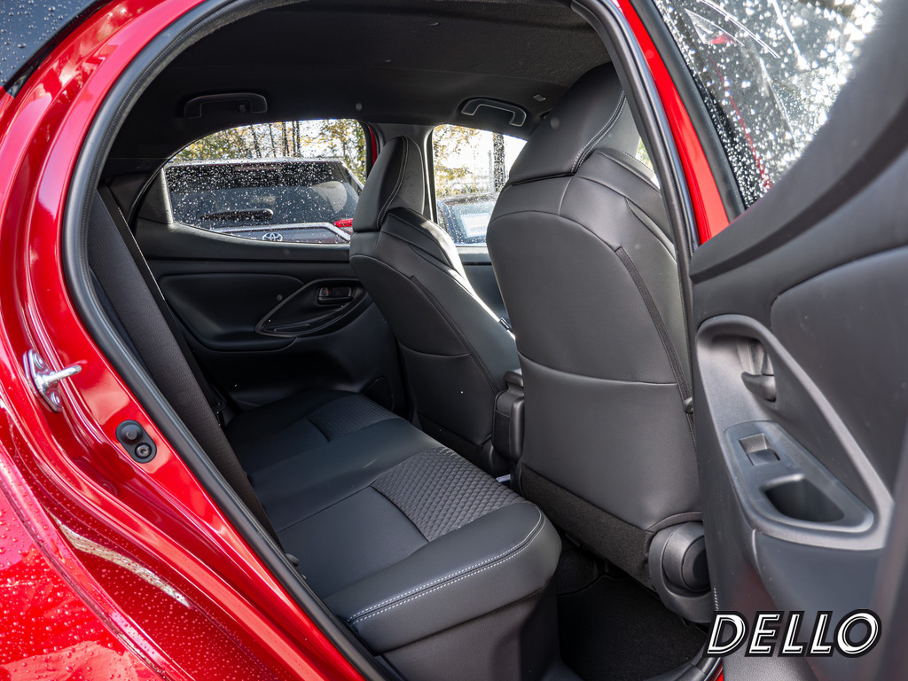 Fahrzeugansicht TOYOTA Yaris 1.5 Hybrid Style Plus - Bild 4