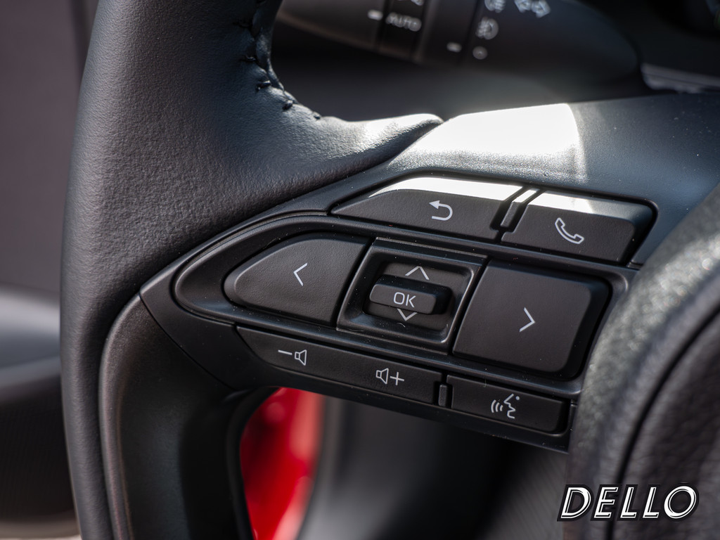 Fahrzeugansicht TOYOTA Yaris 1.5 Hybrid Style Plus - Bild 27