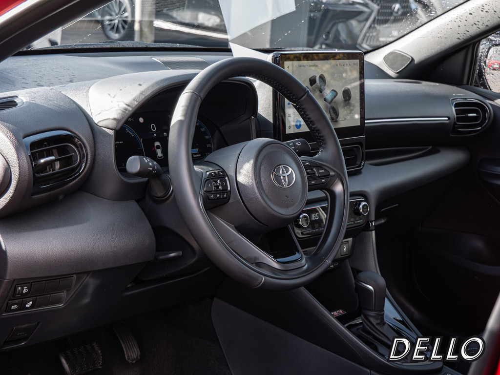 Fahrzeugansicht TOYOTA Yaris 1.5 Hybrid Style Plus - Bild 31