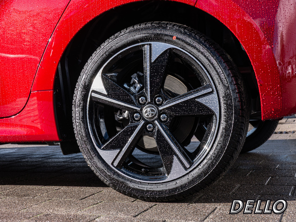 Fahrzeugansicht TOYOTA Yaris 1.5 Hybrid Style Plus - Bild 39