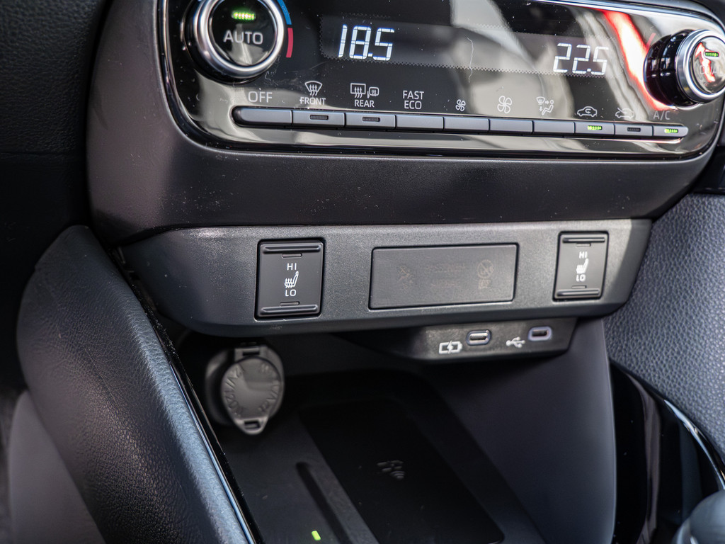 Fahrzeugansicht TOYOTA Yaris 1.5 Hybrid Style Plus - Bild 16