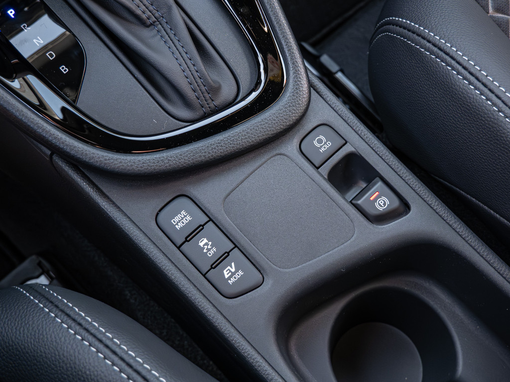 Fahrzeugansicht TOYOTA Yaris 1.5 Hybrid Style Plus - Bild 19