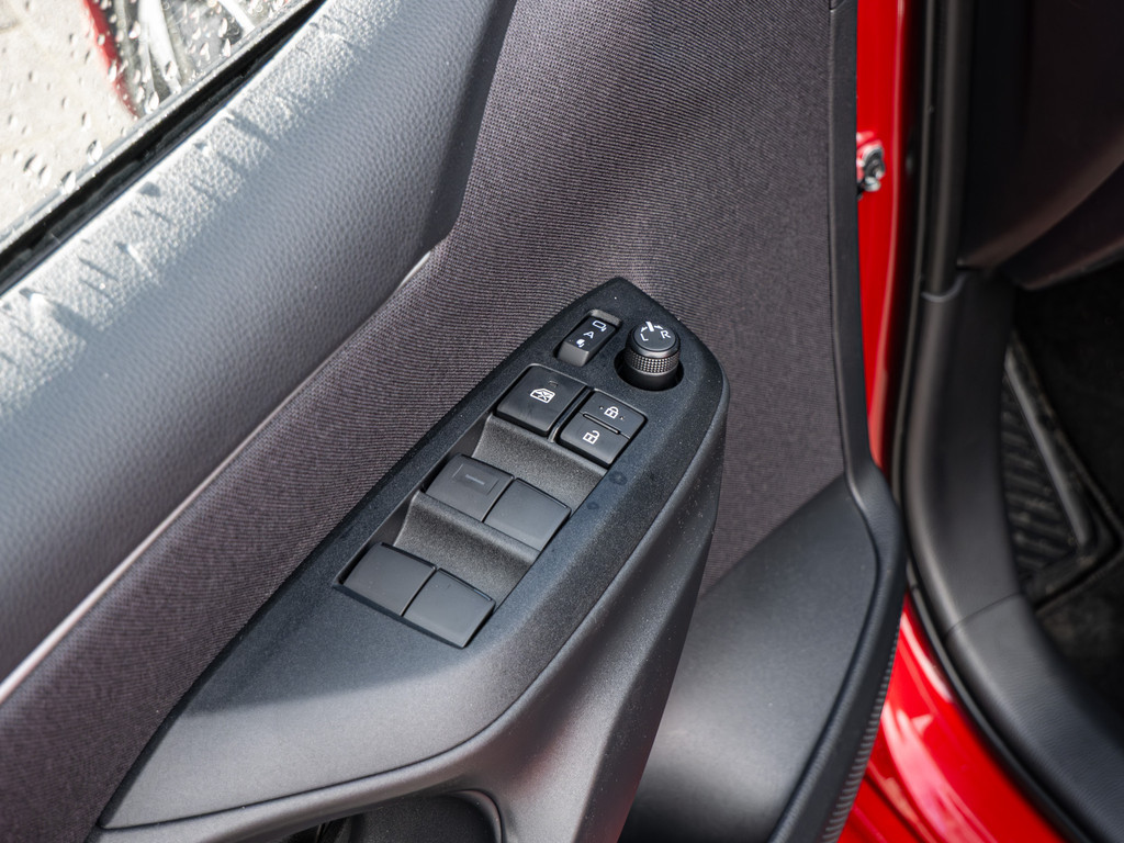 Fahrzeugansicht TOYOTA Yaris 1.5 Hybrid Style Plus - Bild 35