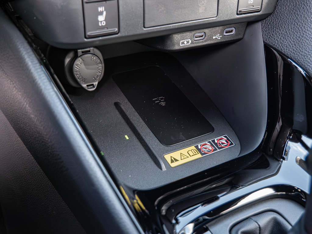 Fahrzeugansicht TOYOTA Yaris 1.5 Hybrid Style Plus - Bild 17