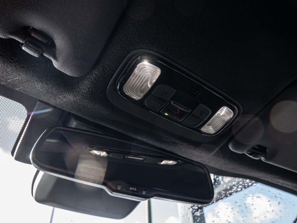 Fahrzeugansicht TOYOTA Yaris 1.5 Hybrid Style Plus - Bild 21