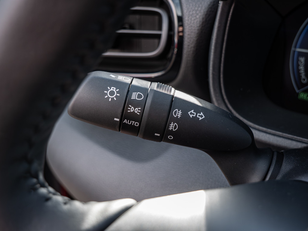 Fahrzeugansicht TOYOTA Yaris 1.5 Hybrid Style Plus - Bild 26