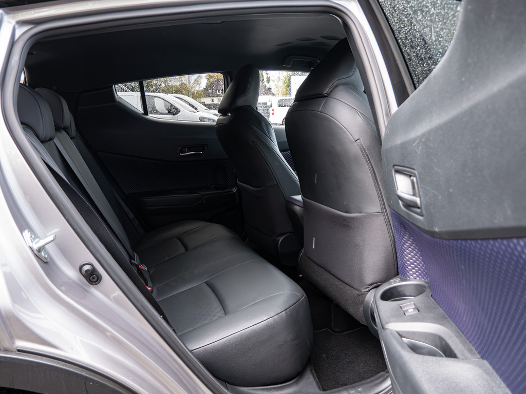 Fahrzeugansicht TOYOTA C-HR 1.2 Style - Bild 6