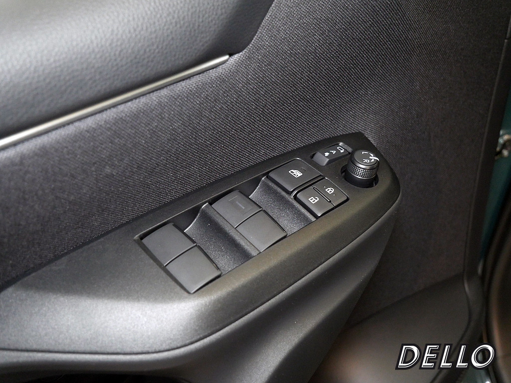 Fahrzeugansicht TOYOTA Yaris Hybrid 1.5 VVT-i Style Plus - Bild 9