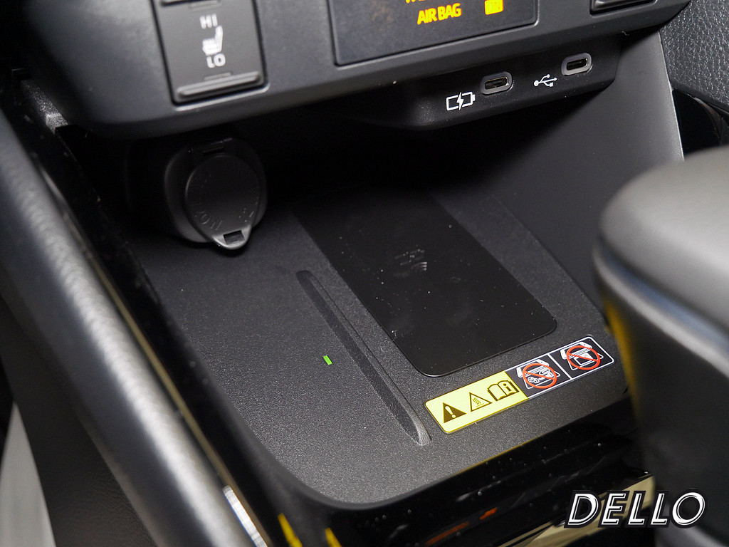 Fahrzeugansicht TOYOTA Yaris Hybrid 1.5 VVT-i Style Plus - Bild 17