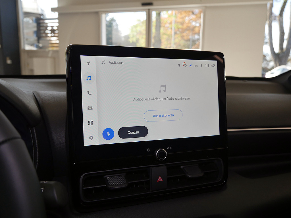 Fahrzeugansicht TOYOTA Yaris Hybrid 1.5 VVT-i Style Plus - Bild 11