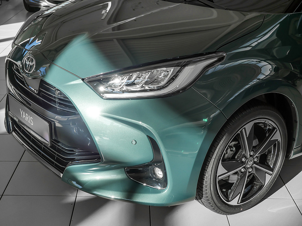 Fahrzeugansicht TOYOTA Yaris Hybrid Style Plus - Bild 30