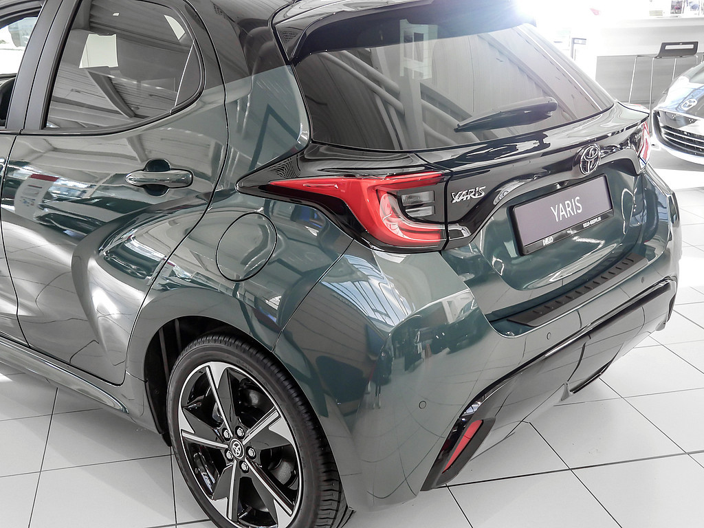 Fahrzeugansicht TOYOTA Yaris Hybrid Style Plus - Bild 33