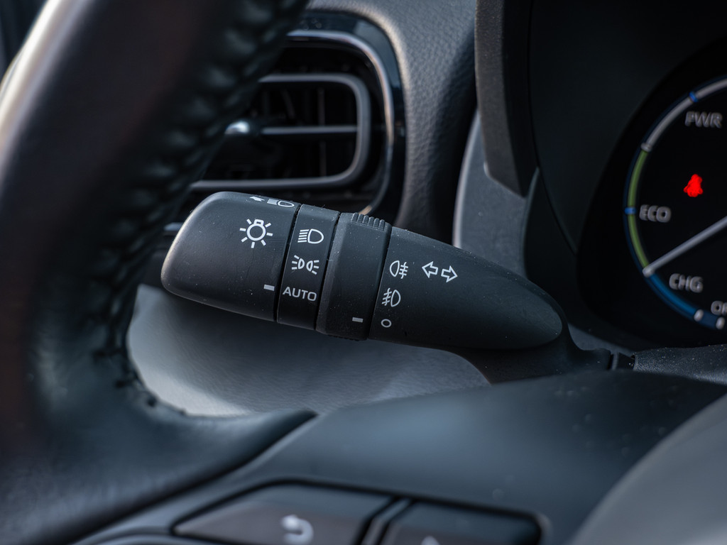 Fahrzeugansicht TOYOTA Yaris Cross Hybrid Team D - Bild 26