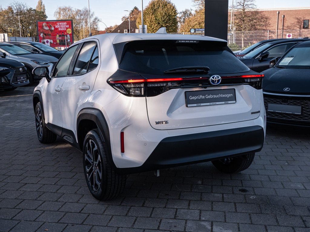 Fahrzeugansicht TOYOTA Yaris Cross Hybrid Team D - Bild 41