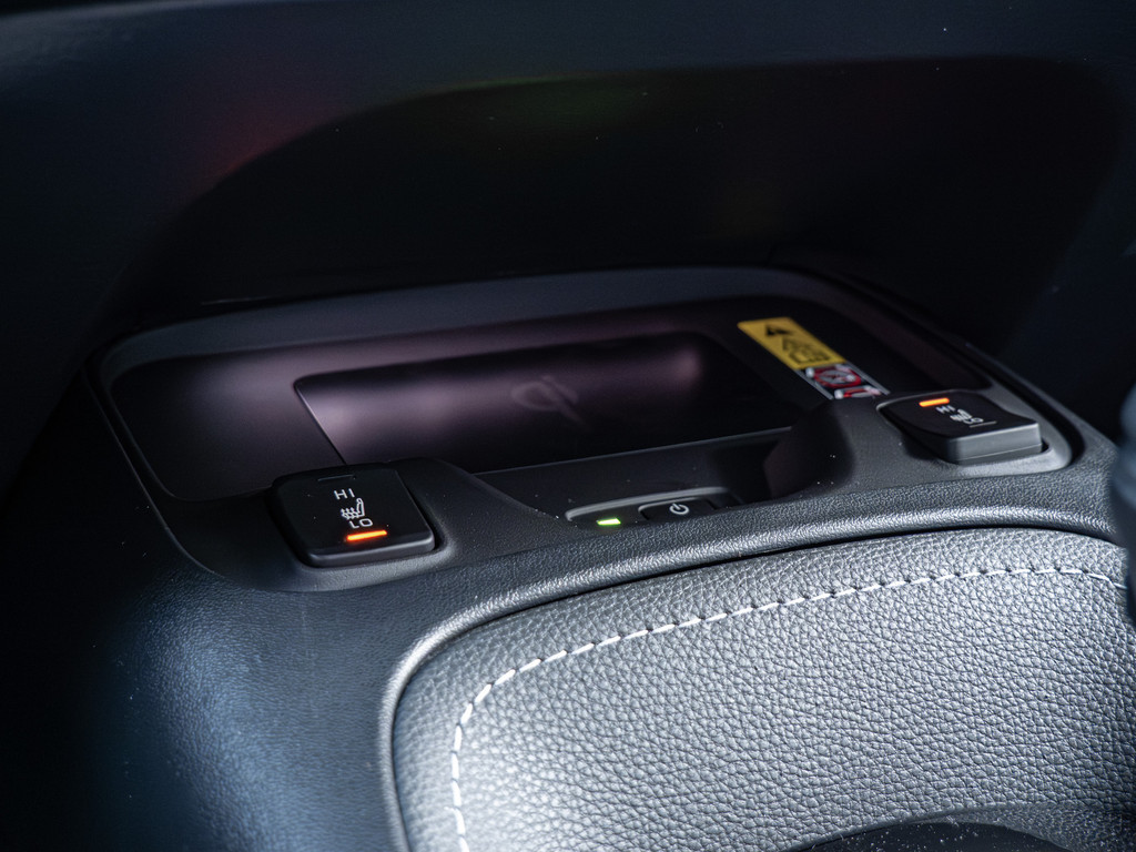 Fahrzeugansicht TOYOTA Corolla Touring Sports 2.0 Hybrid Teamplayer - Bild 20