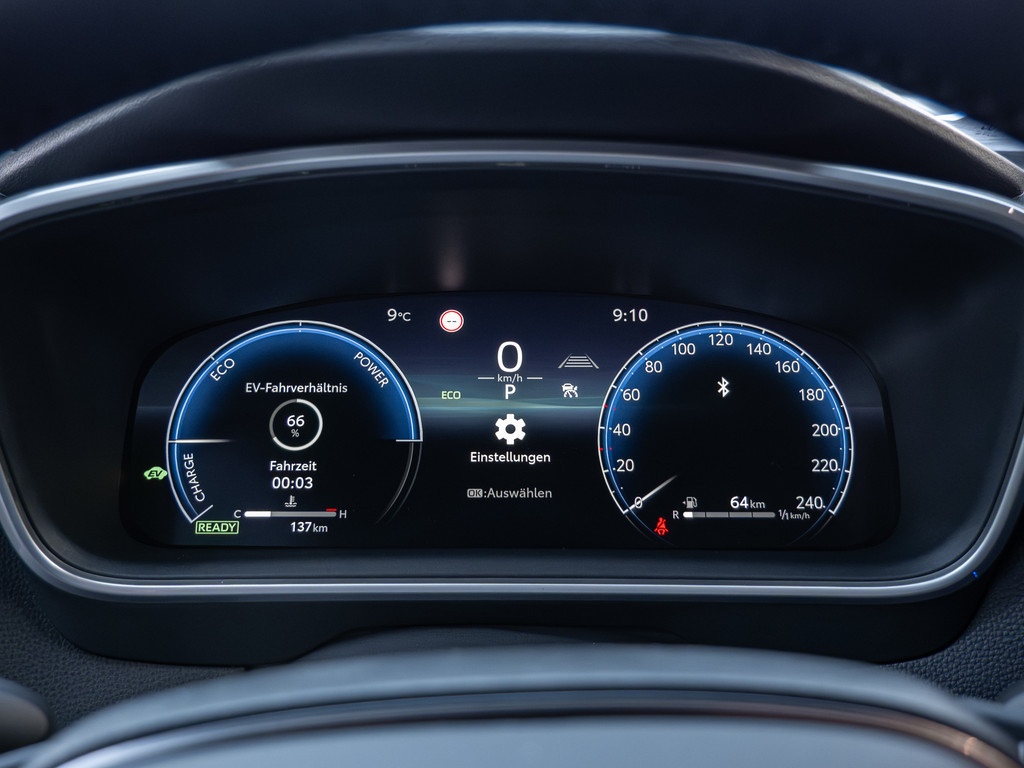 Fahrzeugansicht TOYOTA Corolla Touring Sports 2.0 Hybrid Teamplayer - Bild 26