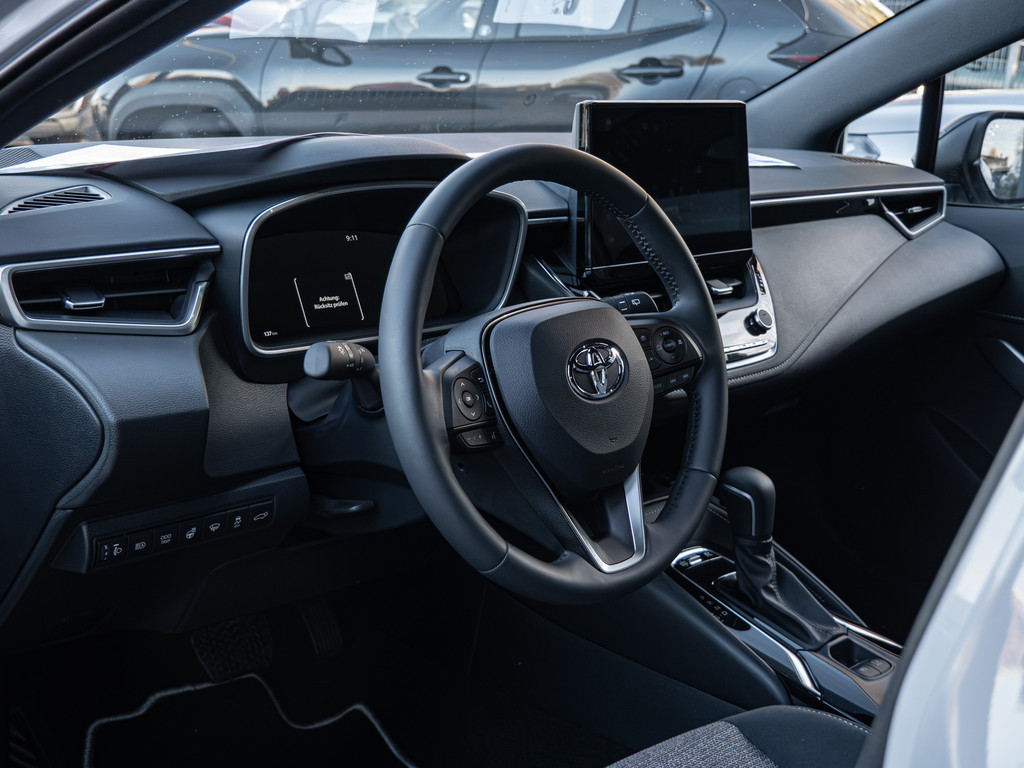 Fahrzeugansicht TOYOTA Corolla Touring Sports 2.0 Hybrid Teamplayer - Bild 35