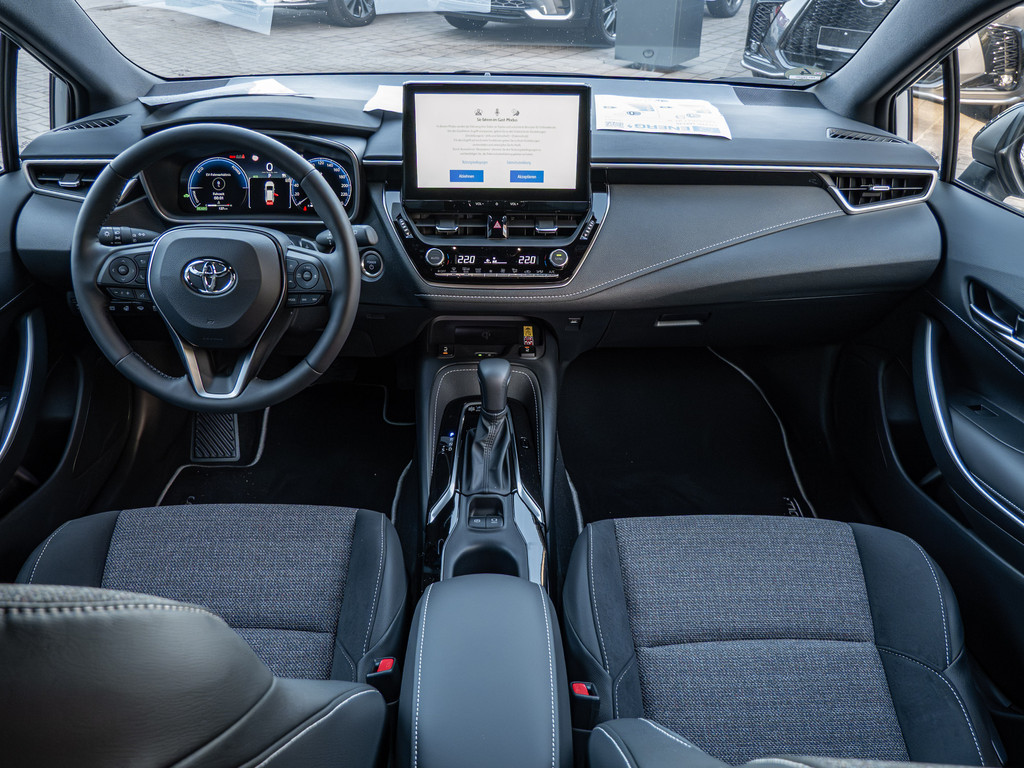 Fahrzeugansicht TOYOTA Corolla Touring Sports 2.0 Hybrid Teamplayer - Bild 7