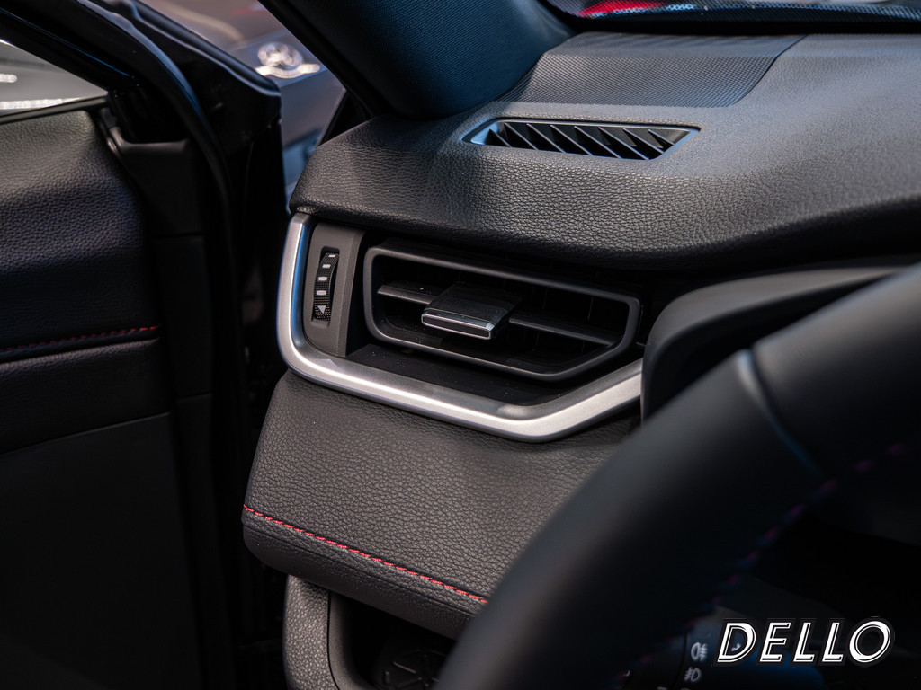 Fahrzeugansicht TOYOTA RAV4 2.5 Plug-in Hybrid 4x4 Teamplayer - Bild 35