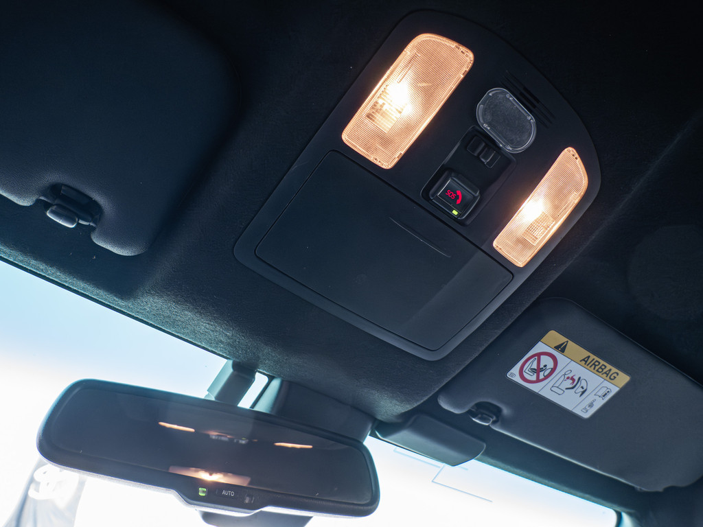 Fahrzeugansicht TOYOTA Hilux 2.8 Double Cab Invincible 4x4 - Bild 29