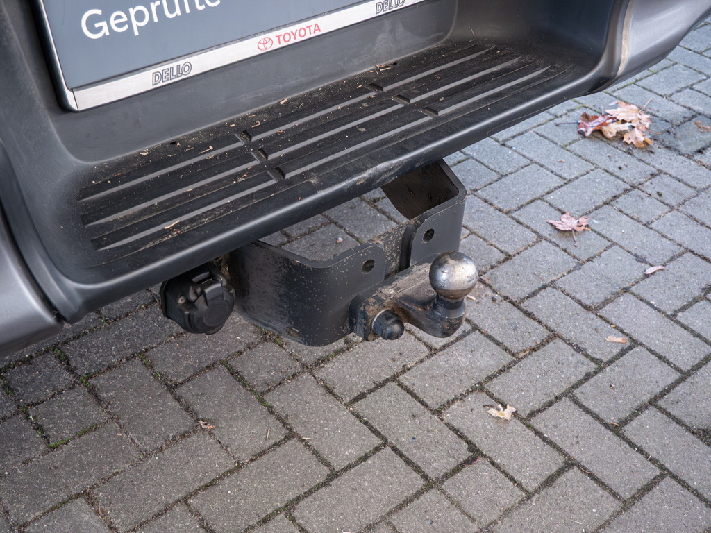 Fahrzeugansicht TOYOTA Hilux 2.8 Double Cab Invincible 4x4 - Bild 50