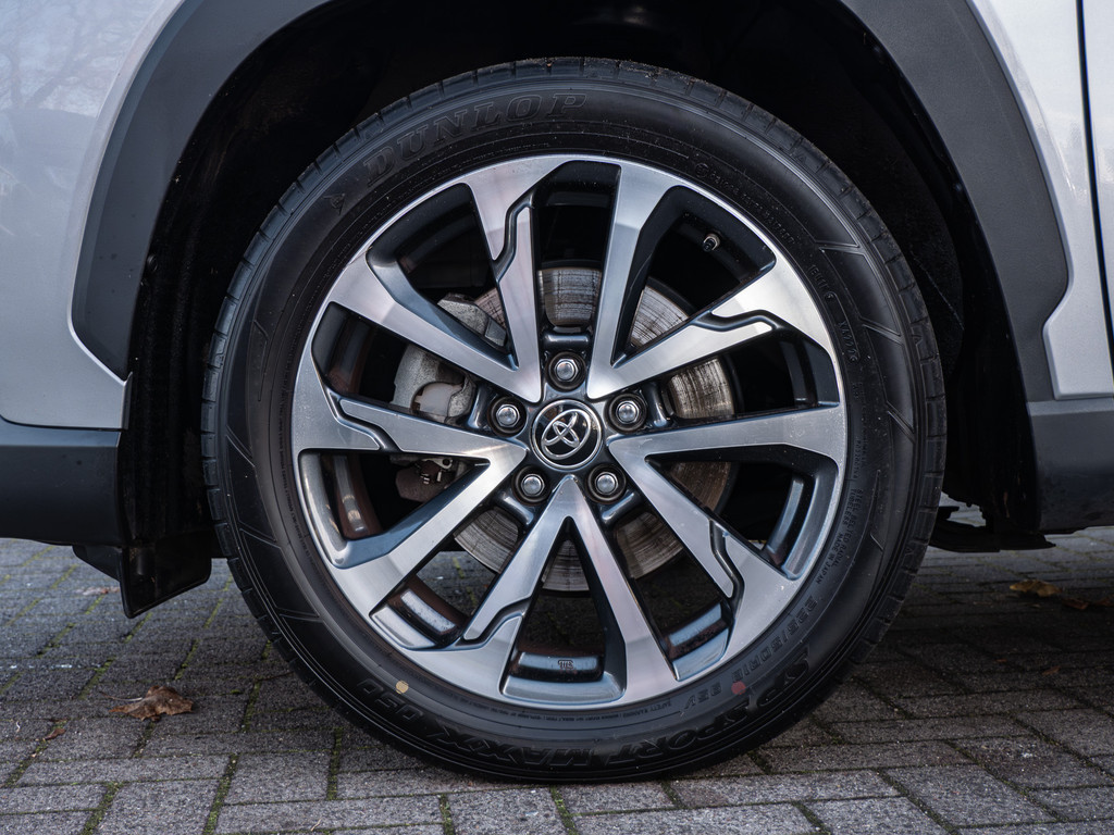 Fahrzeugansicht TOYOTA Corolla Cross 2.0 VVT-i Hybrid Team Deutschland - Bild 44