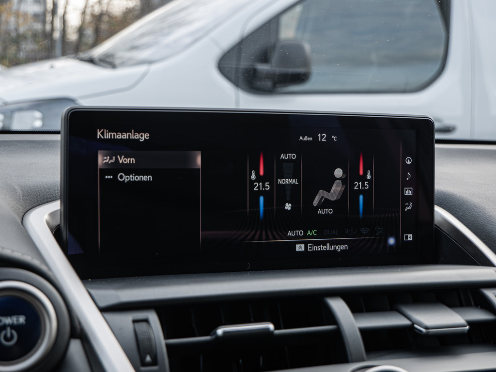 Fahrzeugansicht LEXUS NX 300h Style Edition - Bild 15