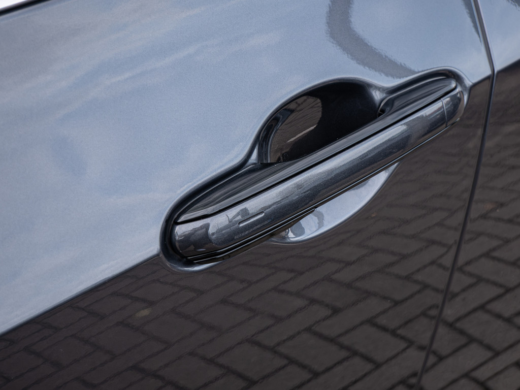 Fahrzeugansicht LEXUS NX 450h + Executive - Bild 42