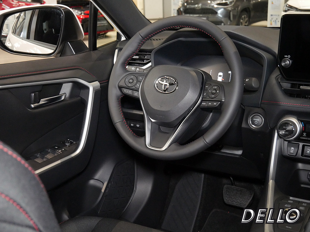 Fahrzeugansicht TOYOTA RAV4 2.5 Plug-in Hybrid 4x4 Teamplayer - Bild 5