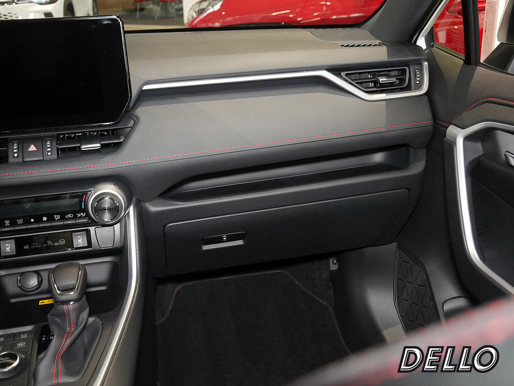 Fahrzeugansicht TOYOTA RAV4 2.5 Plug-in Hybrid 4x4 Teamplayer - Bild 6