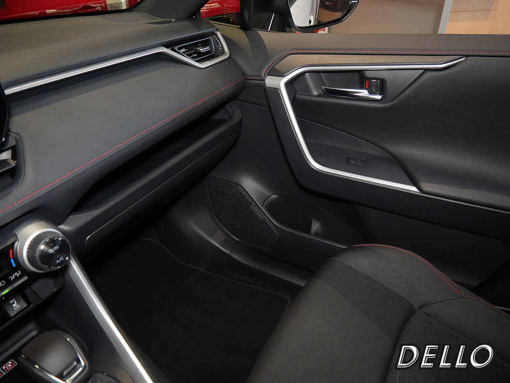 Fahrzeugansicht TOYOTA RAV4 2.5 Plug-in Hybrid 4x4 Teamplayer - Bild 21