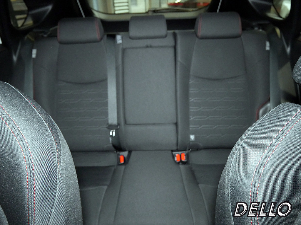 Fahrzeugansicht TOYOTA RAV4 2.5 Plug-in Hybrid 4x4 Teamplayer - Bild 32