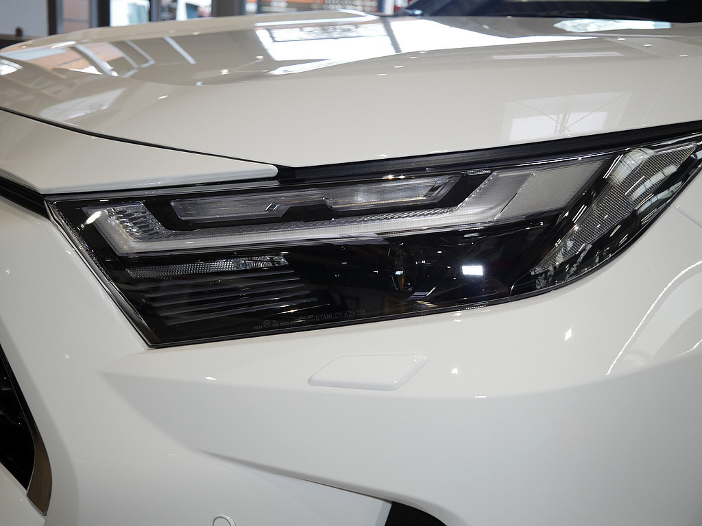 Fahrzeugansicht TOYOTA RAV4 2.5 Plug-in Hybrid 4x4 Teamplayer - Bild 33