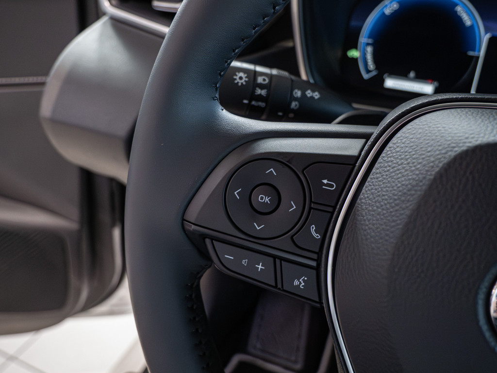 Fahrzeugansicht TOYOTA Corolla Touring Sports 2.0 Hybrid Teamplayer - Bild 27