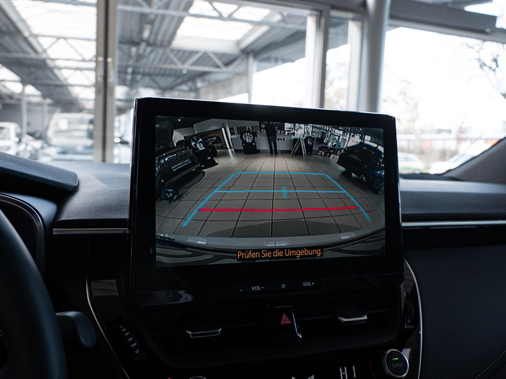 Fahrzeugansicht TOYOTA Corolla Touring Sports 2.0 Hybrid Teamplayer - Bild 14