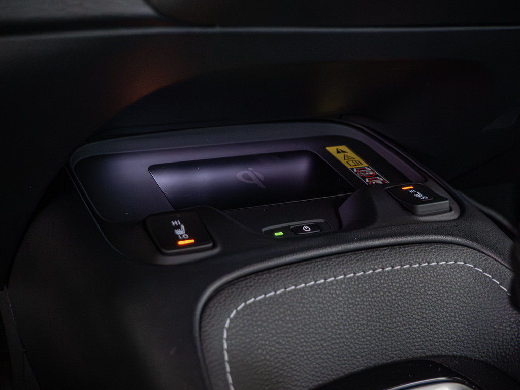 Fahrzeugansicht TOYOTA Corolla Touring Sports 2.0 Hybrid Teamplayer - Bild 16