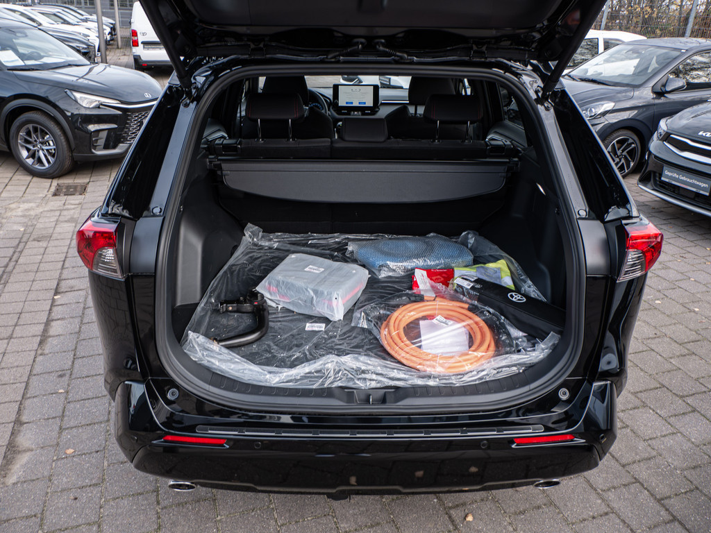 Fahrzeugansicht TOYOTA RAV4 2.5 Plug-in Hybrid 4x4 Teamplayer - Bild 10