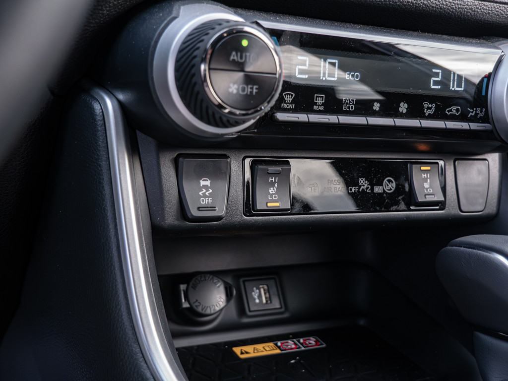 Fahrzeugansicht TOYOTA RAV4 2.5 Plug-in Hybrid 4x4 Teamplayer - Bild 18