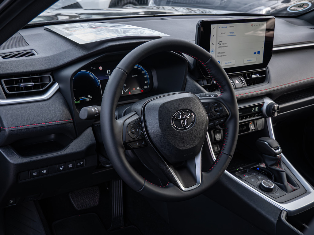 Fahrzeugansicht TOYOTA RAV4 2.5 Plug-in Hybrid 4x4 Teamplayer - Bild 32