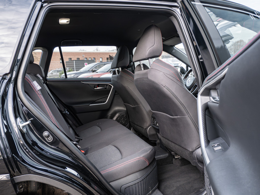 Fahrzeugansicht TOYOTA RAV4 2.5 Plug-in Hybrid 4x4 Teamplayer - Bild 5