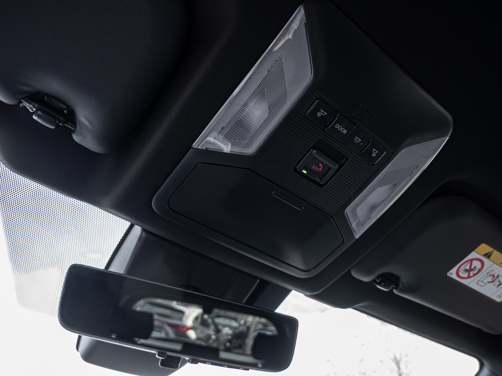 Fahrzeugansicht TOYOTA RAV4 2.5 Plug-in Hybrid 4x4 Teamplayer - Bild 22