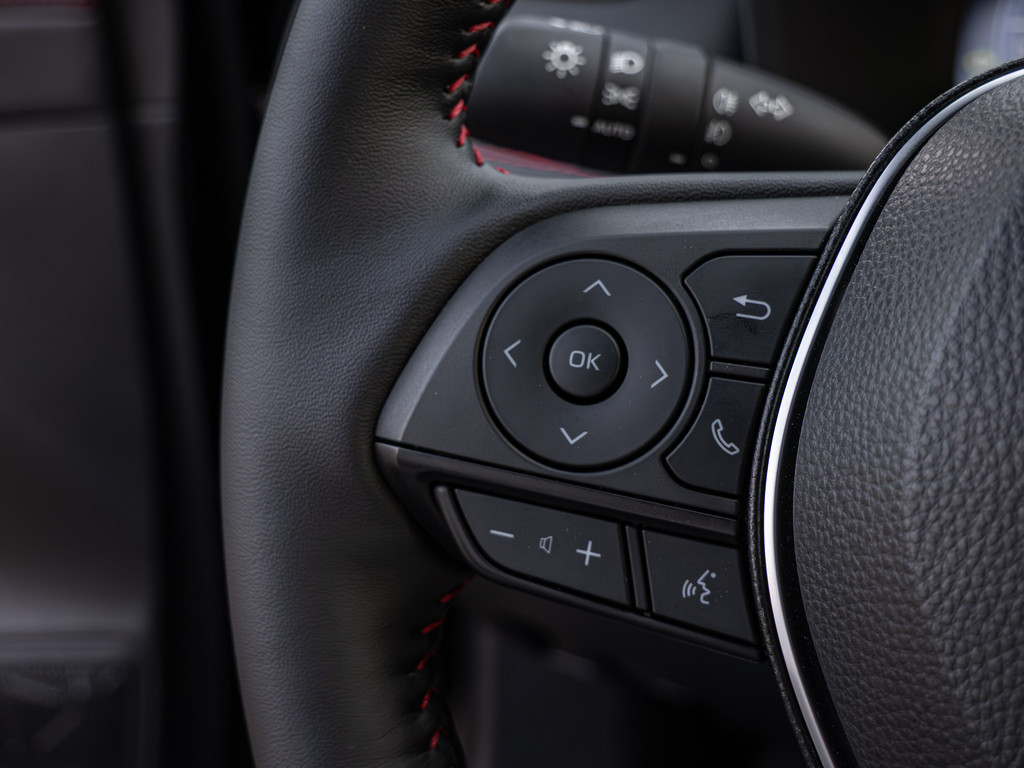 Fahrzeugansicht TOYOTA RAV4 2.5 Plug-in Hybrid 4x4 Teamplayer - Bild 28