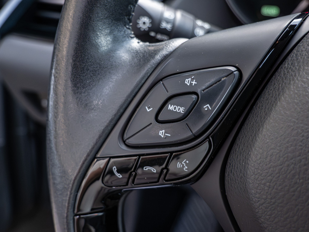 Fahrzeugansicht TOYOTA C-HR 2.0 Hybrid Team D - Bild 31