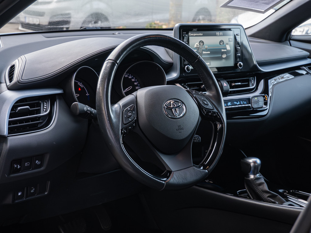 Fahrzeugansicht TOYOTA C-HR 2.0 Hybrid Team D - Bild 36